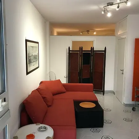 Ropelli Palace *