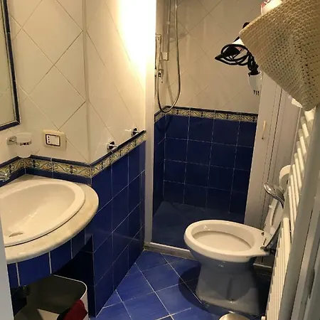 Ropelli Palace Apartamento